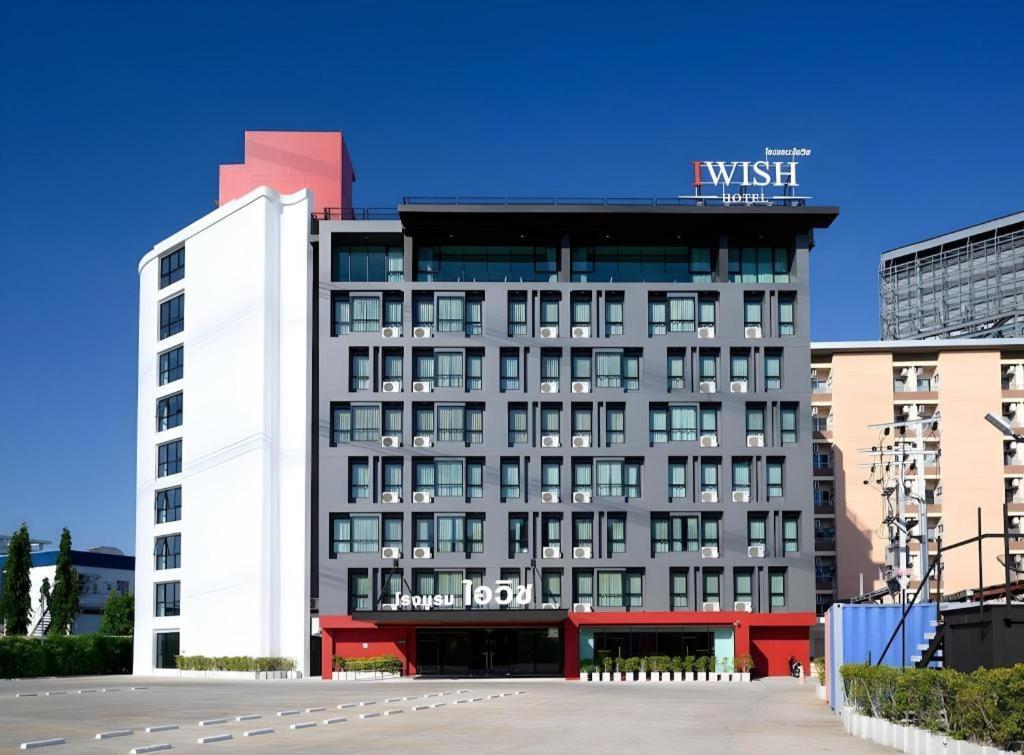 Iwish Hotel Bangkok Exterior foto