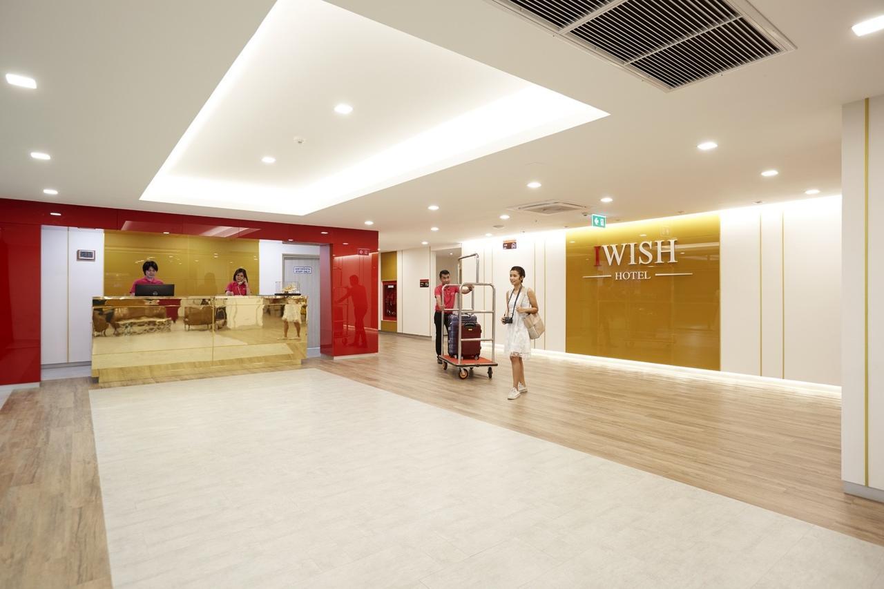 Iwish Hotel Bangkok Exterior foto