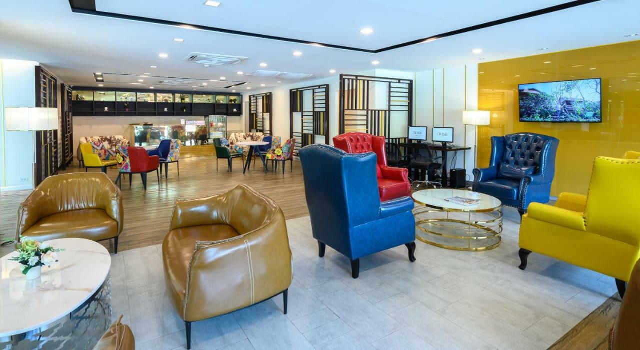 Iwish Hotel Bangkok Exterior foto